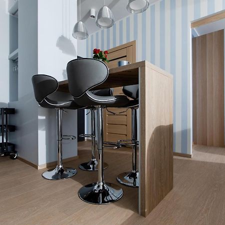Apartament Blekitny Gardenia Dziwnow Z Widokiem Na Morze Epapartamenty Buitenkant foto