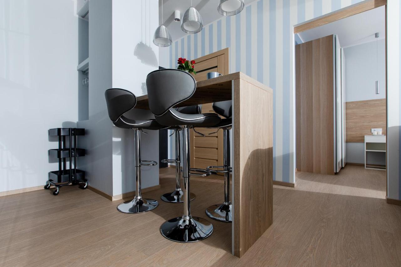 Apartament Blekitny Gardenia Dziwnow Z Widokiem Na Morze Epapartamenty Buitenkant foto
