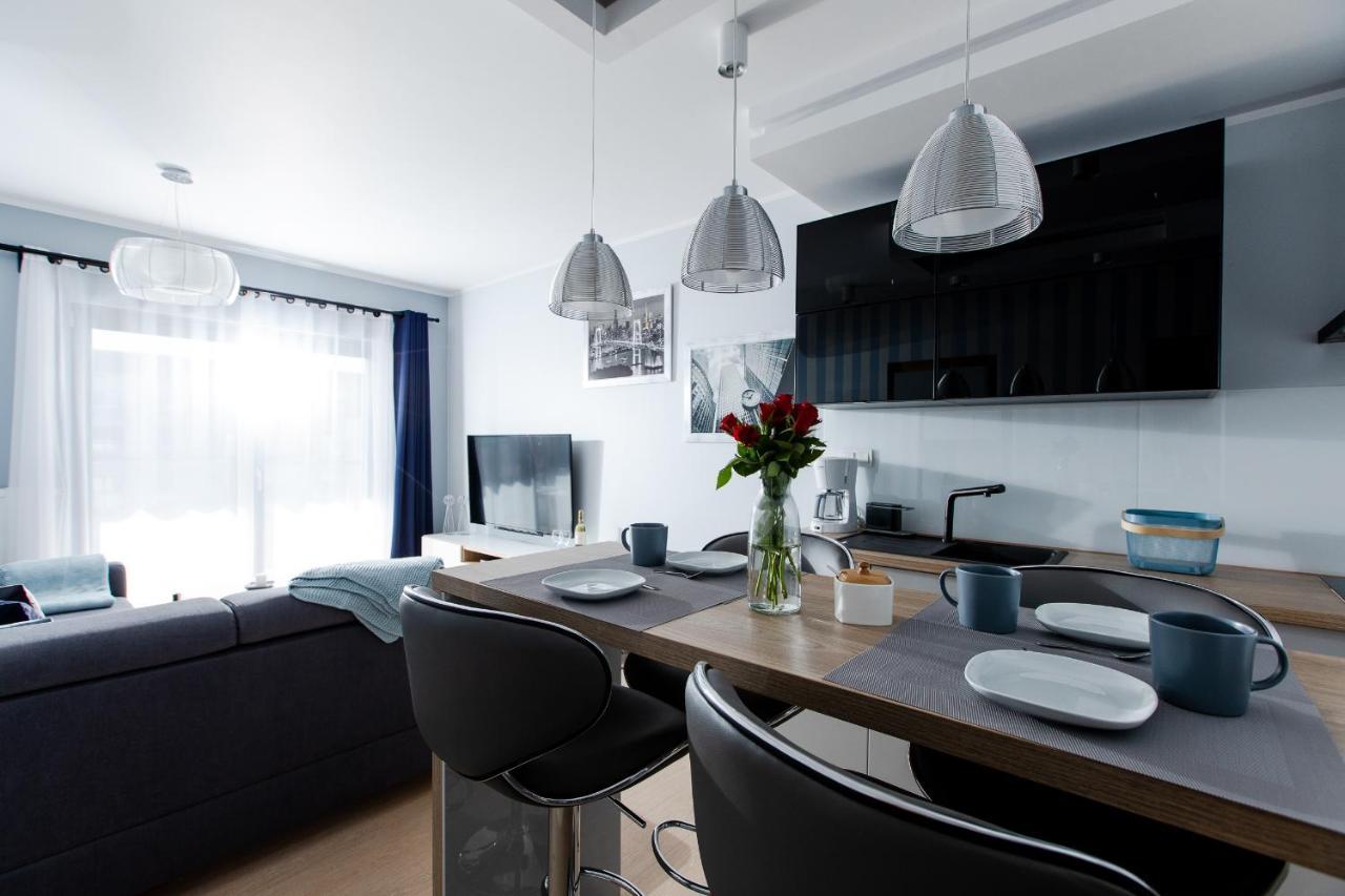 Apartament Blekitny Gardenia Dziwnow Z Widokiem Na Morze Epapartamenty Buitenkant foto