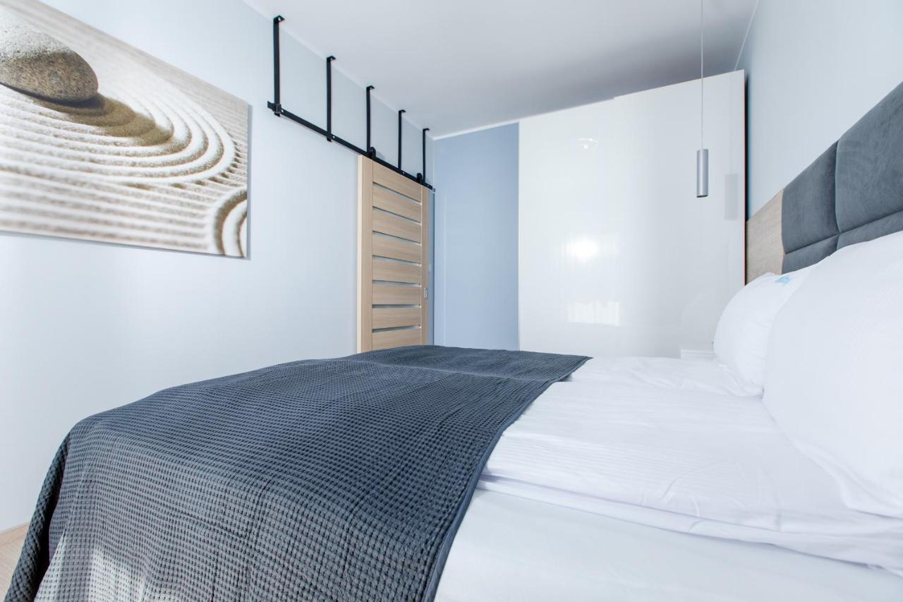 Apartament Blekitny Gardenia Dziwnow Z Widokiem Na Morze Epapartamenty Buitenkant foto
