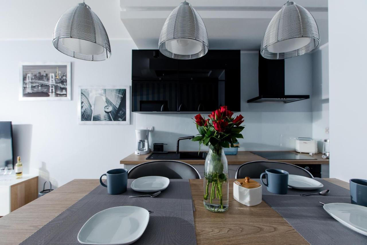 Apartament Blekitny Gardenia Dziwnow Z Widokiem Na Morze Epapartamenty Buitenkant foto