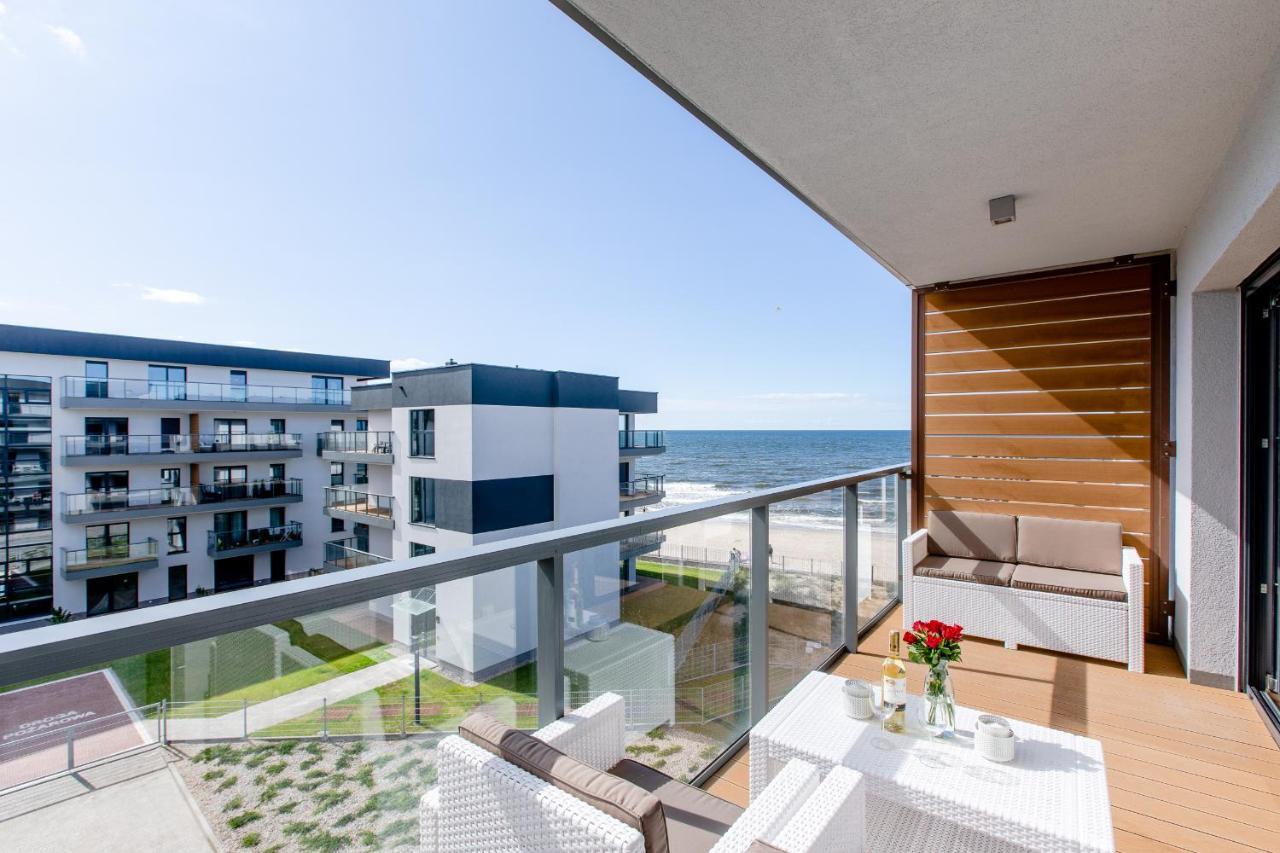 Apartament Blekitny Gardenia Dziwnow Z Widokiem Na Morze Epapartamenty Buitenkant foto