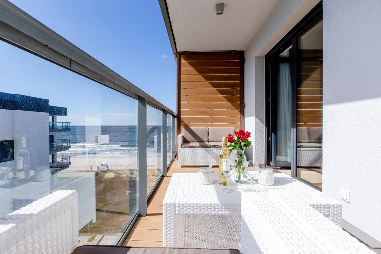 Apartament Blekitny Gardenia Dziwnow Z Widokiem Na Morze Epapartamenty Buitenkant foto