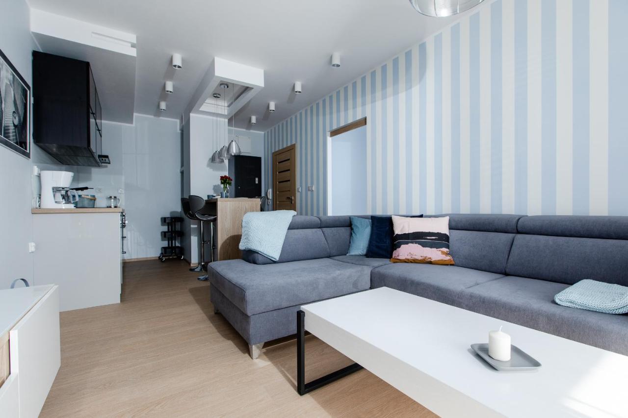 Apartament Blekitny Gardenia Dziwnow Z Widokiem Na Morze Epapartamenty Buitenkant foto