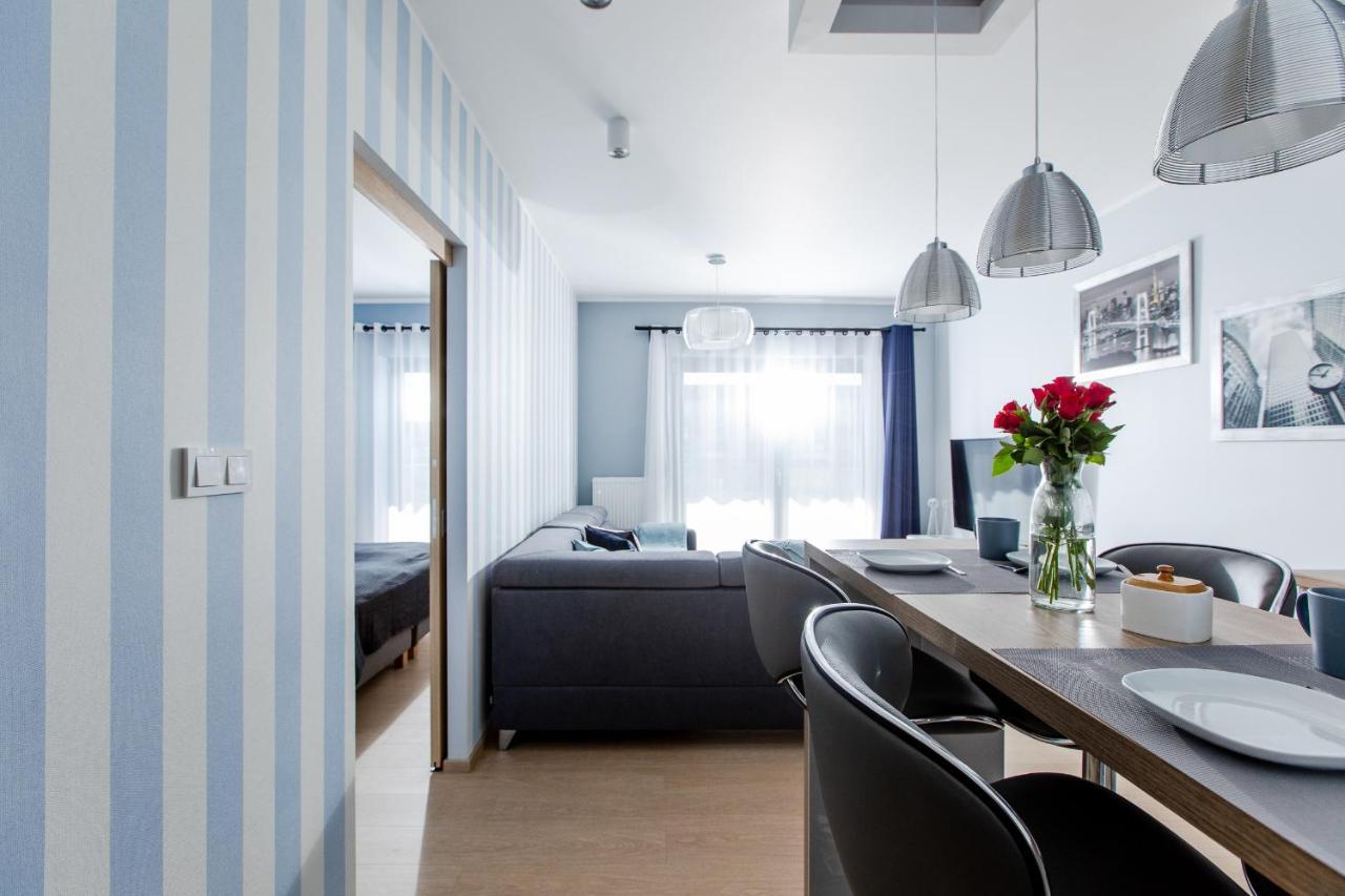 Apartament Blekitny Gardenia Dziwnow Z Widokiem Na Morze Epapartamenty Buitenkant foto